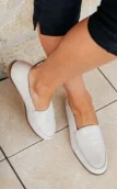 Cuir blanc lézard